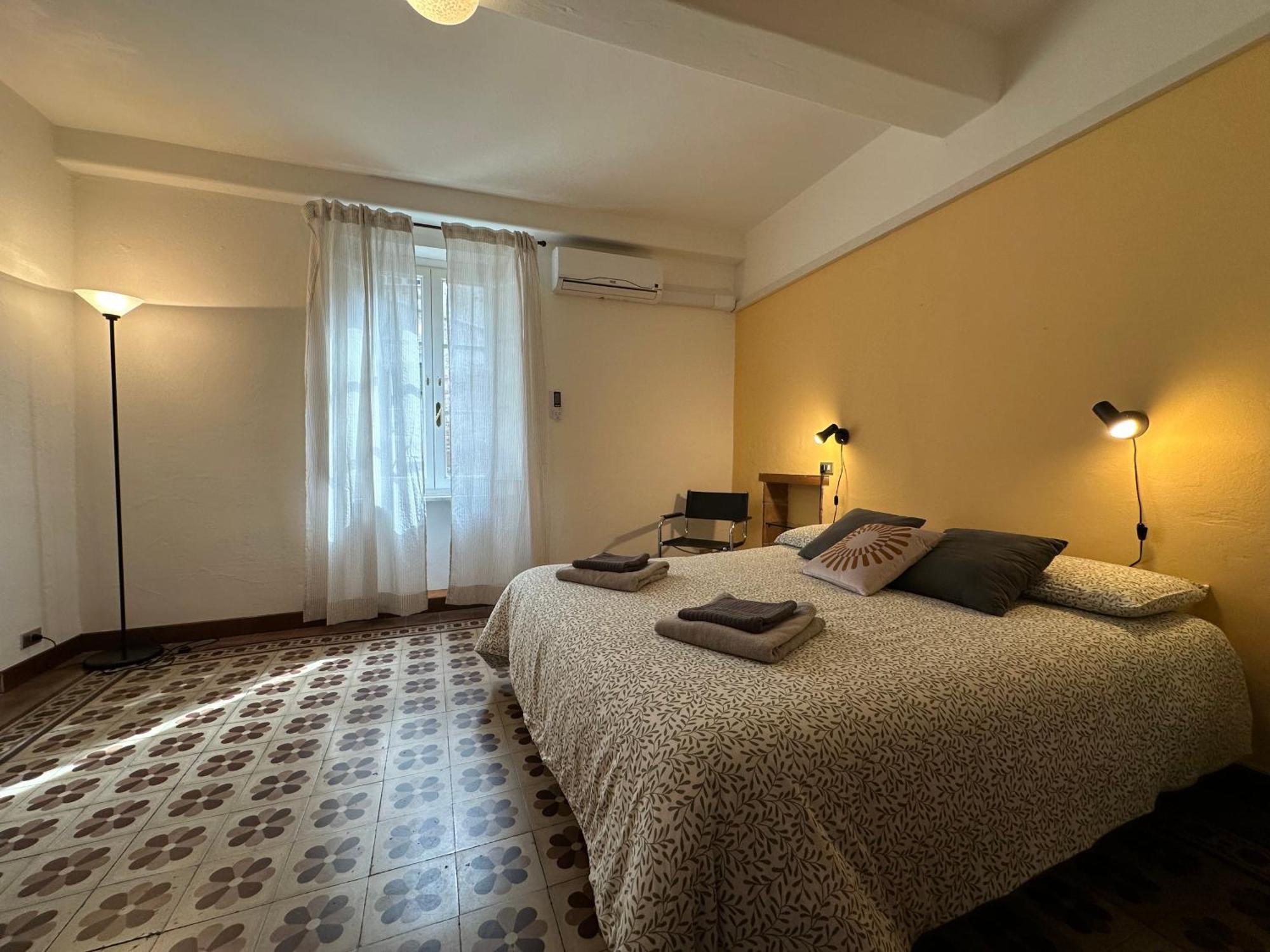 Bilocale Economico, In Pieno Centro A Lucca Lägenhet Exteriör bild