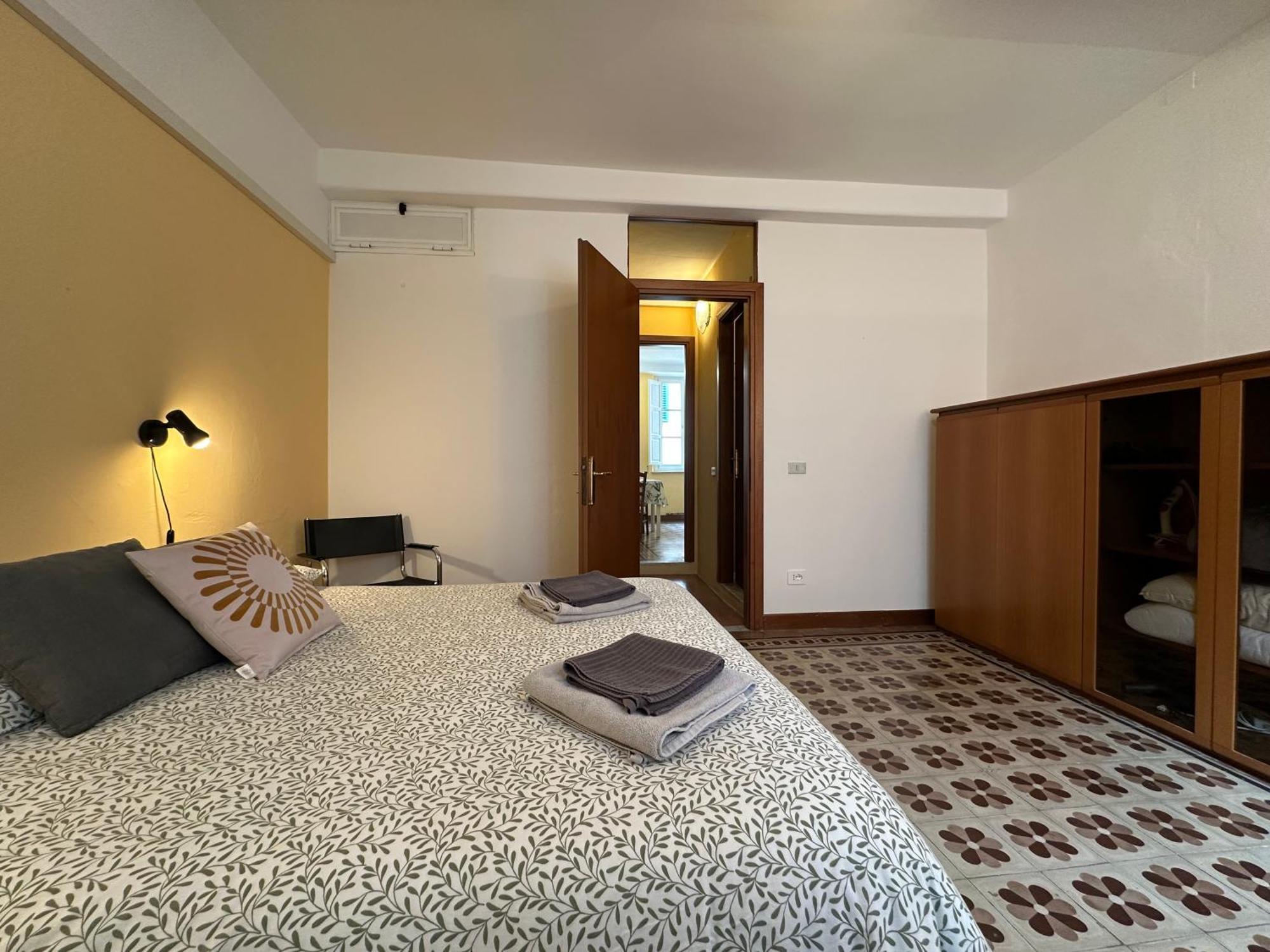 Bilocale Economico, In Pieno Centro A Lucca Lägenhet Exteriör bild
